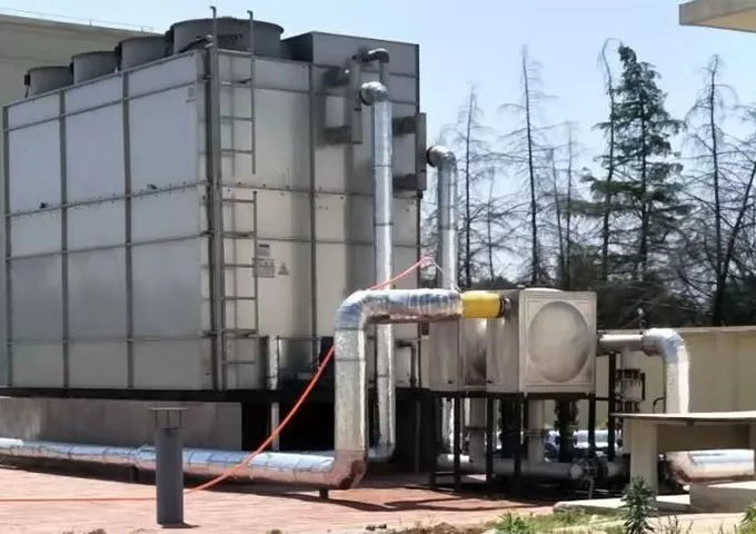 Closed Cooling Tower Features
